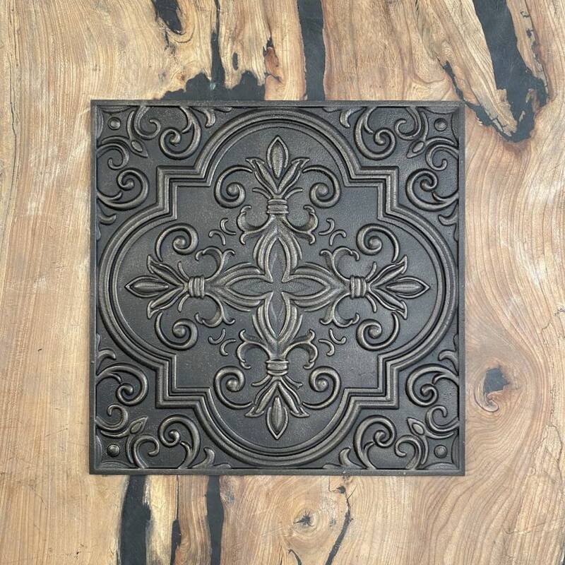 Чугунная плита декоративная