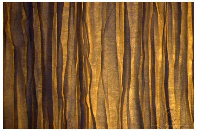 Коричневые шторы текстура