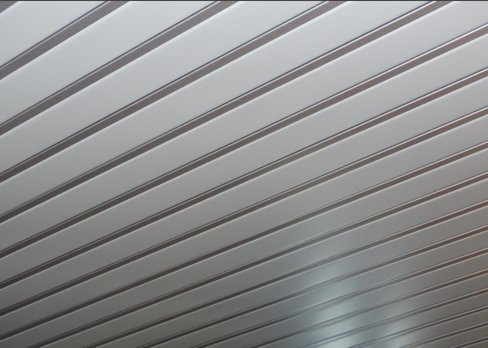 Подвесной реечный потолок Албес