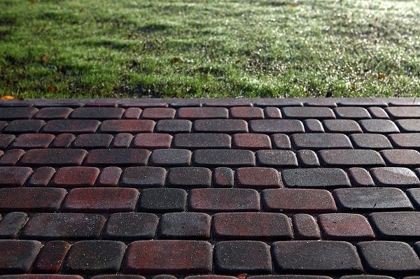 Плитка тротуарная разноразмерная старый город