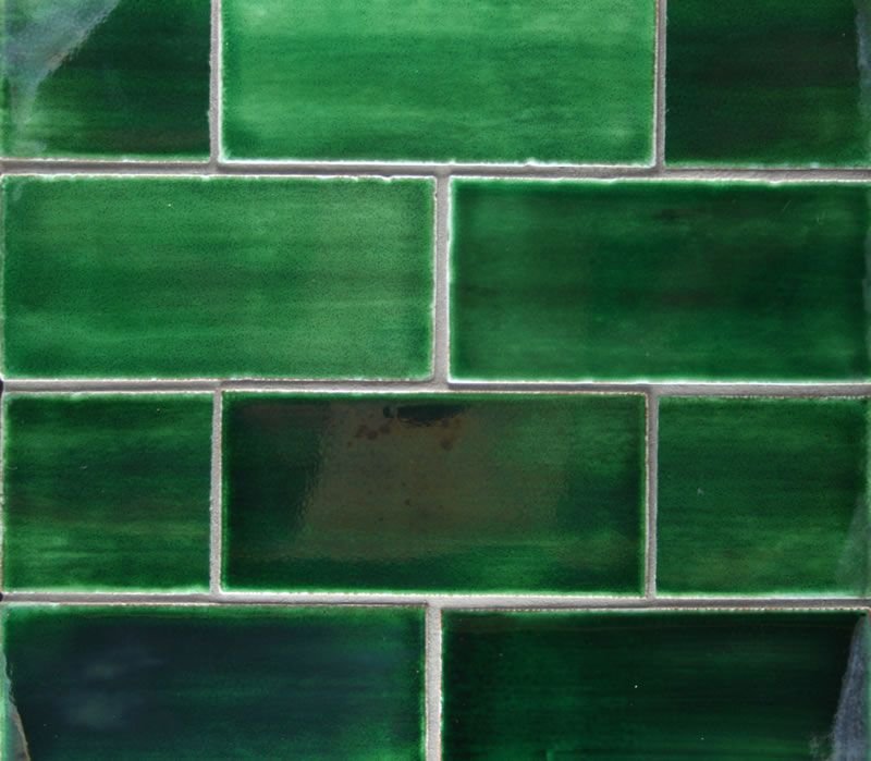 Плитка кабанчик зелёный изумруд