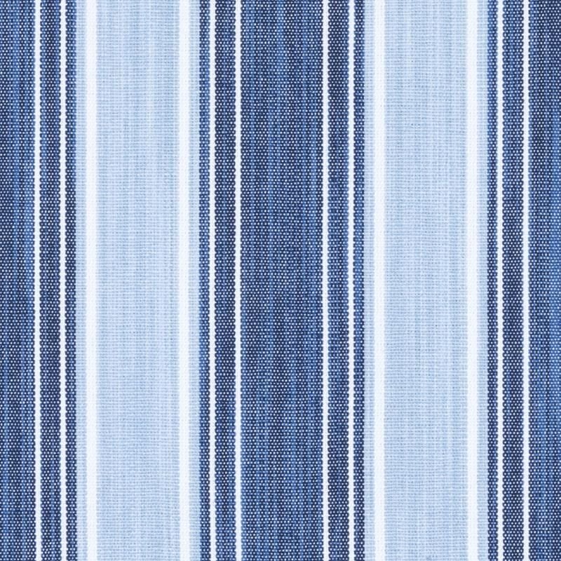 Ткань в голубую полоску