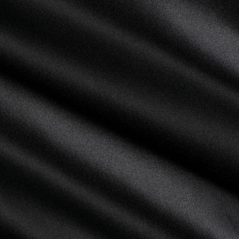 Черная ткань