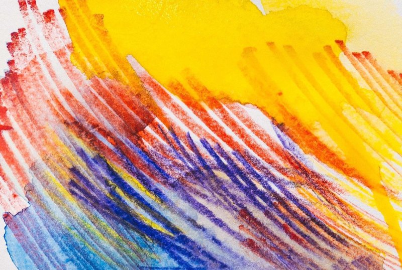 Абстракция цветными карандашами