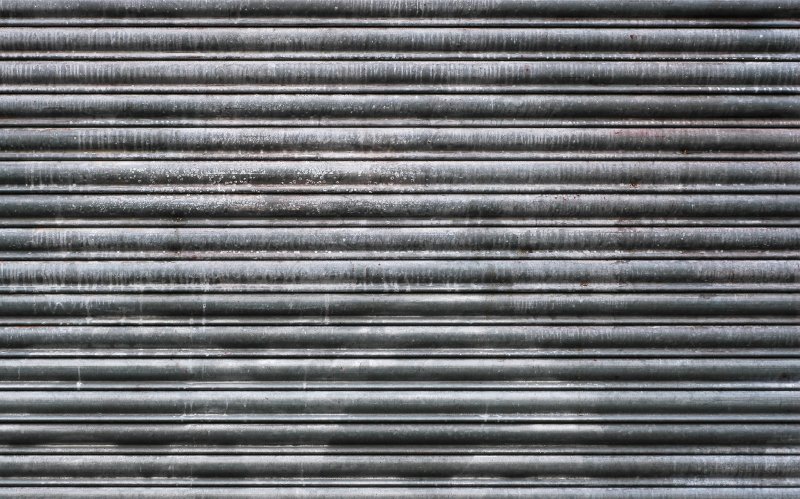 Рифленая металлическая поверхность