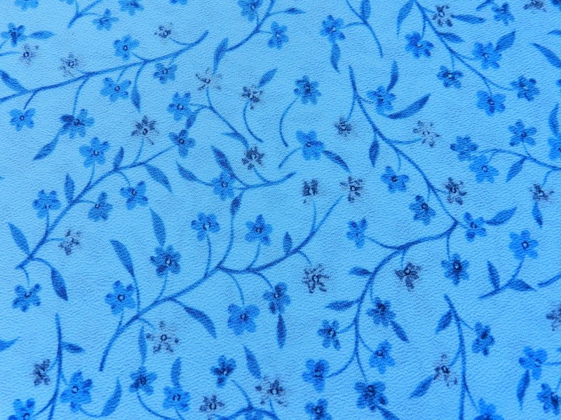 Голубая ткань