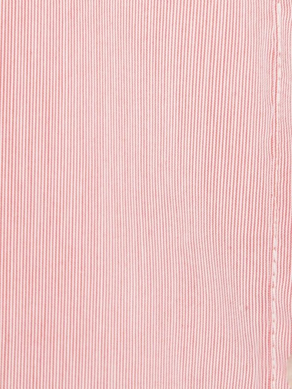 Розовая плитка