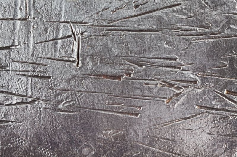 Повреждённый металл