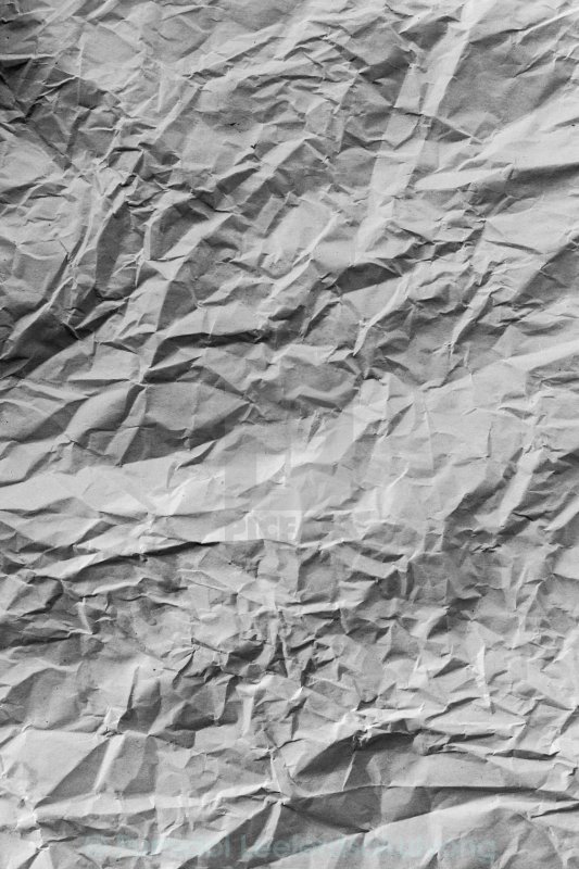 Мятый лист бумаги