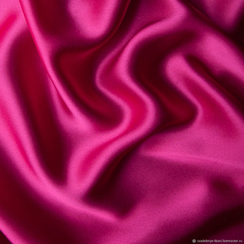 Розовый шелк