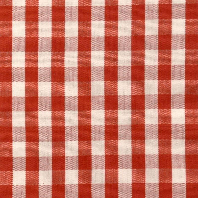 Красная клетчатая ткань