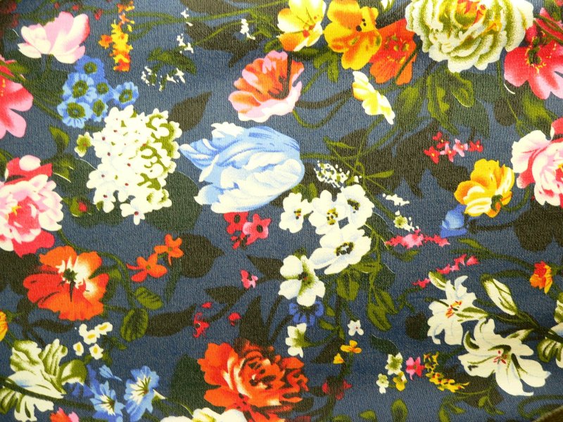 Ткань с цветами