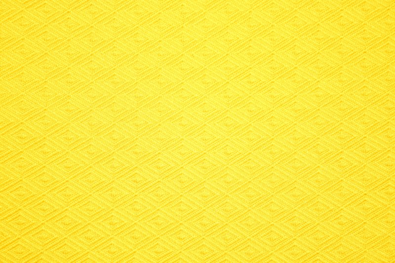 Желтый фон с узорами