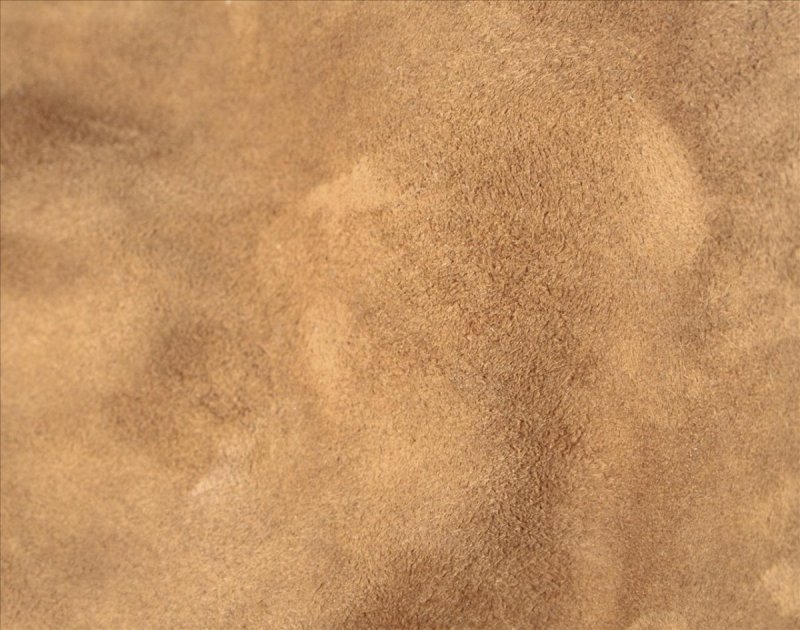 Бежевый велюр