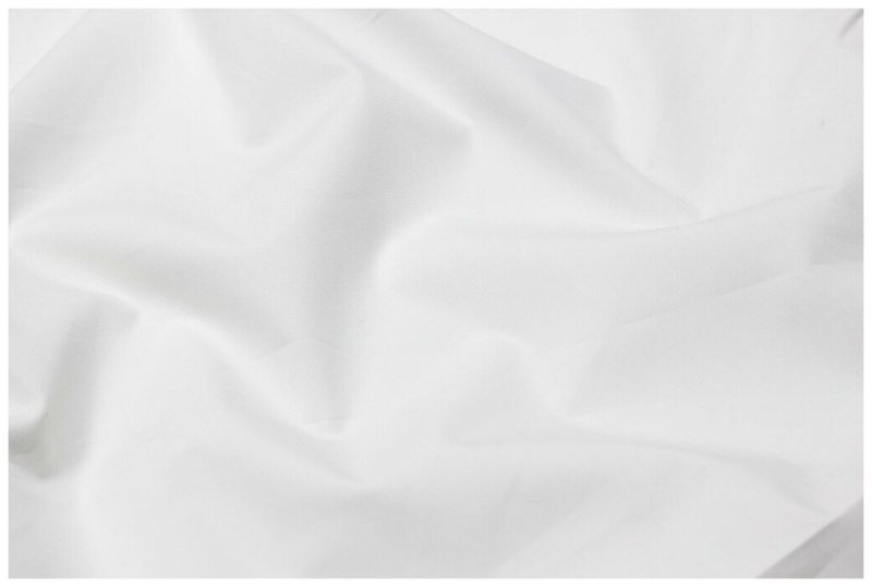 Белая ткань