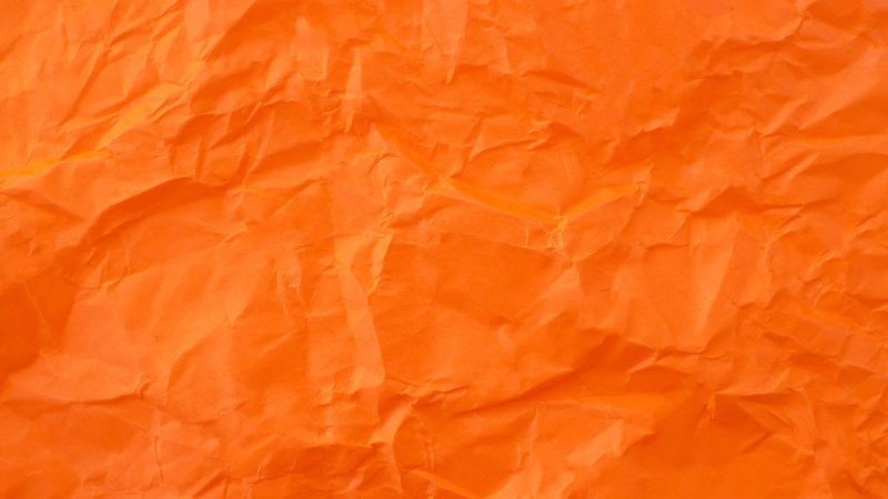 Мятая цветная бумага