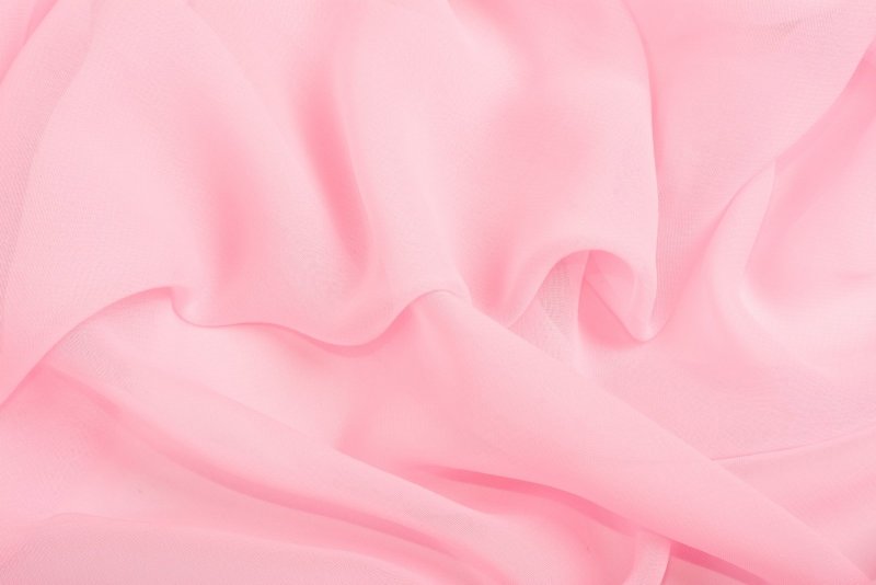 Розовый шифон