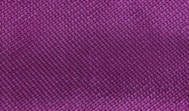 Фиолетовая ткань