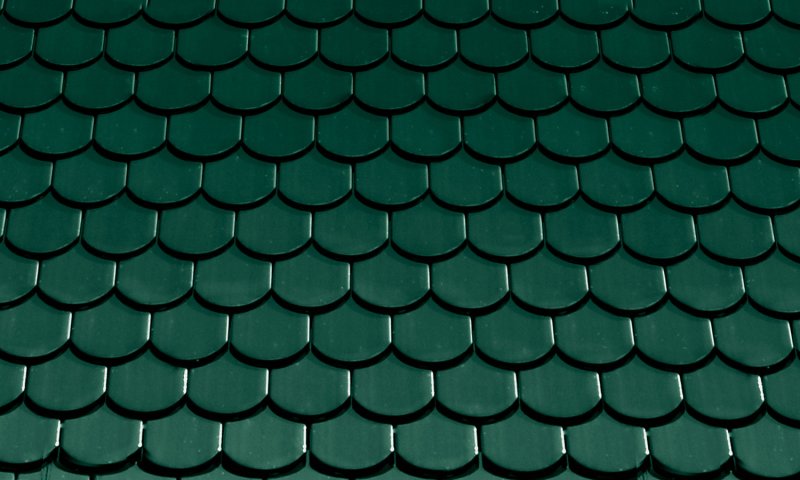 Черепица для крыши темная