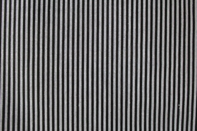 Черно серые полоски