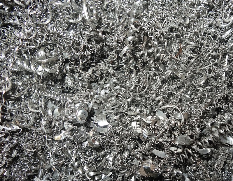 Металлическая струнка