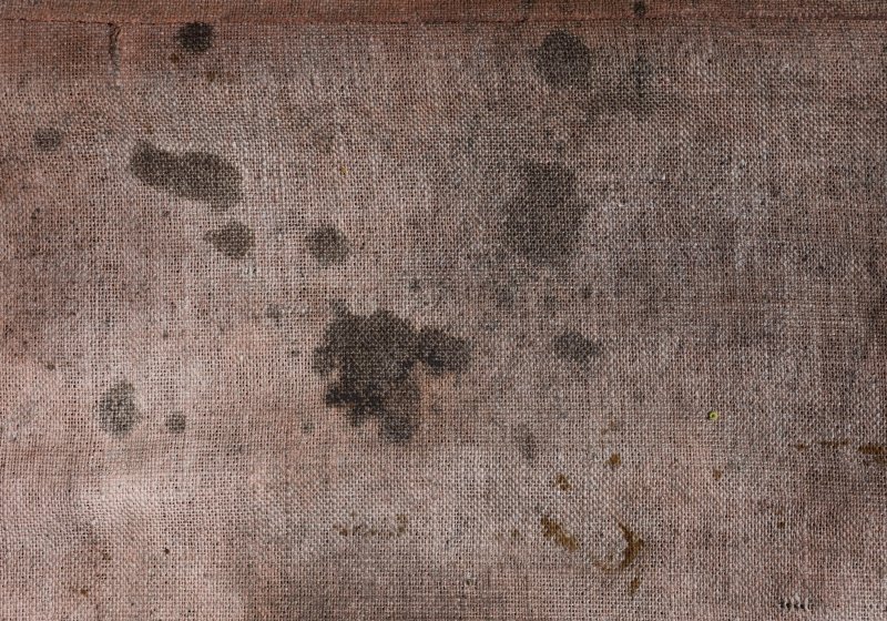 Грязная ткань