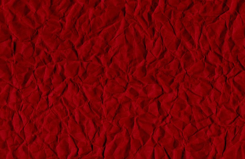 Красный лист бумаги