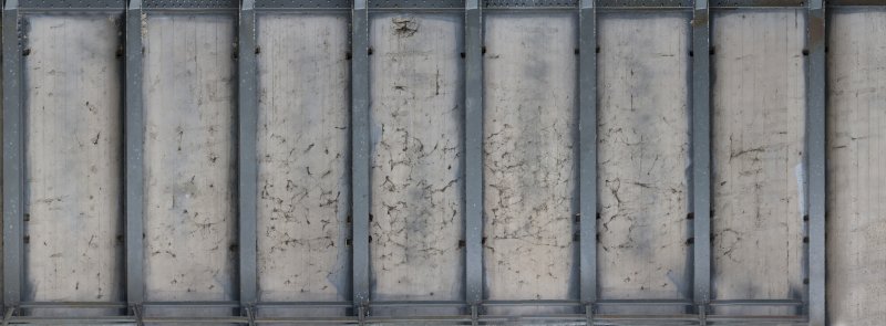 Металлическая балка Старая