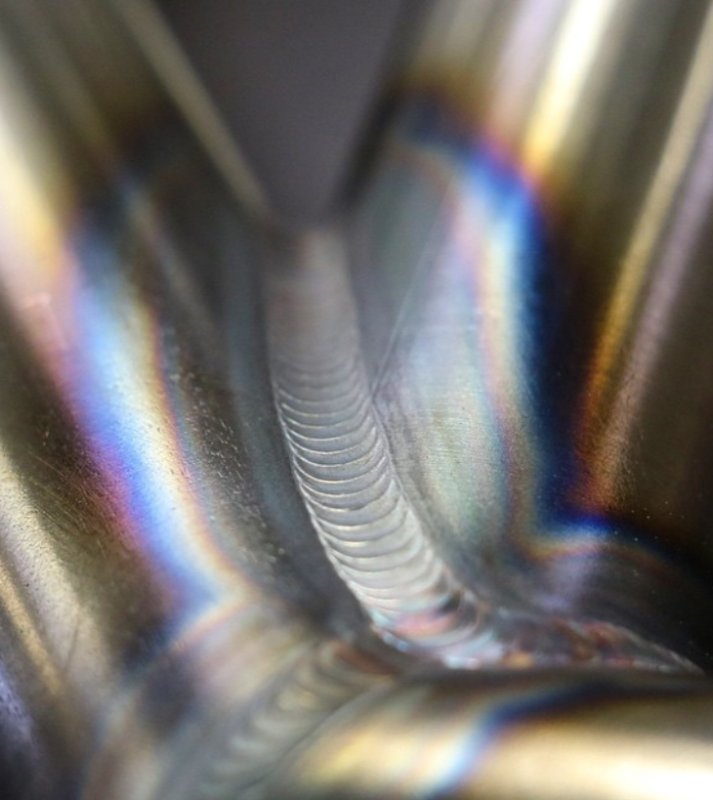 Сварка титана цвета побежалости