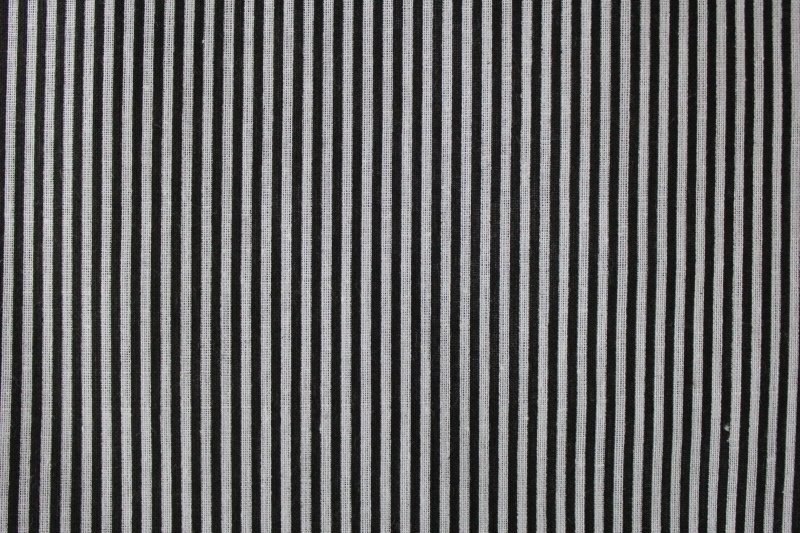 Ткань в полосочку