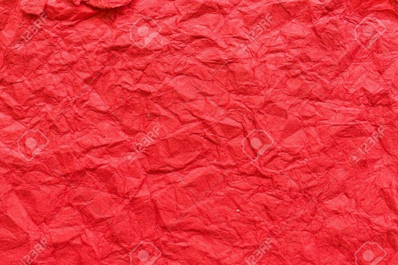 Красная мятая бумага