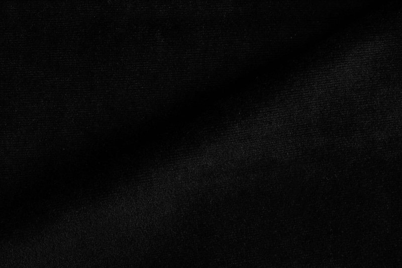 Черная ткань
