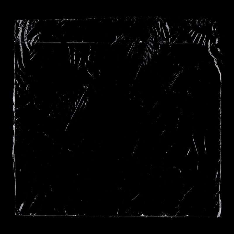 Черная мятая бумага