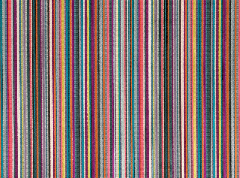 Ткань в разноцветную полоску