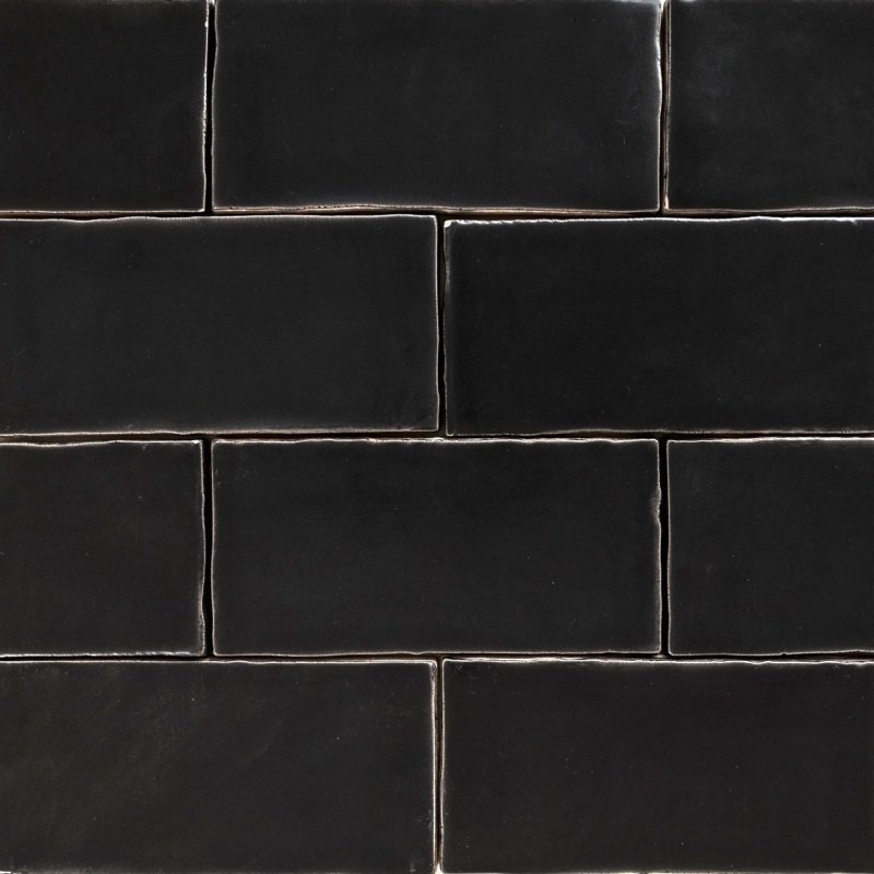 Черная плитка прямоугольная