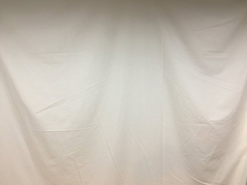 Белая драпировка