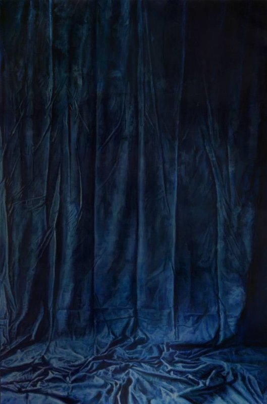 Черная ткань