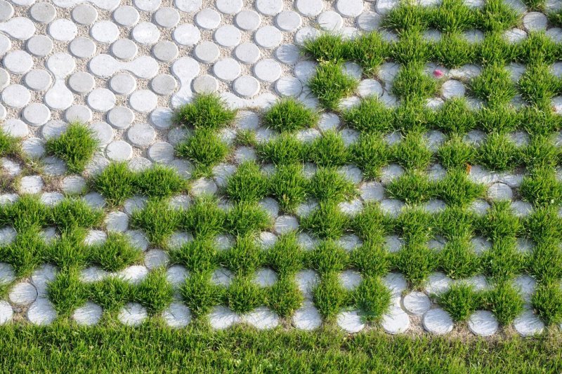 Экопарковка газонная решетка