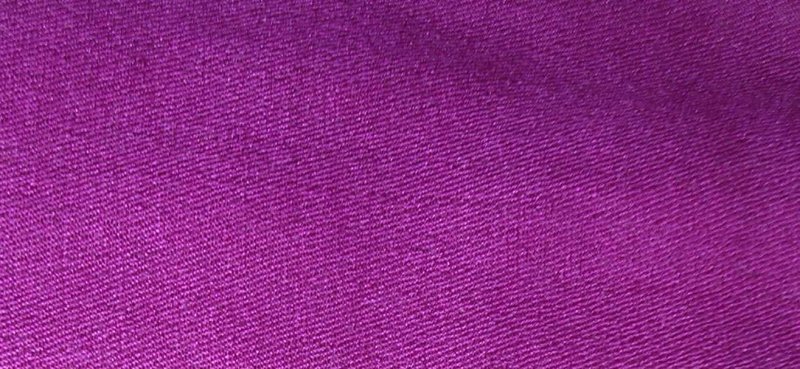 Фиолетовая ткань