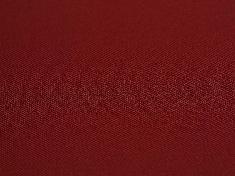 Темно красная ткань