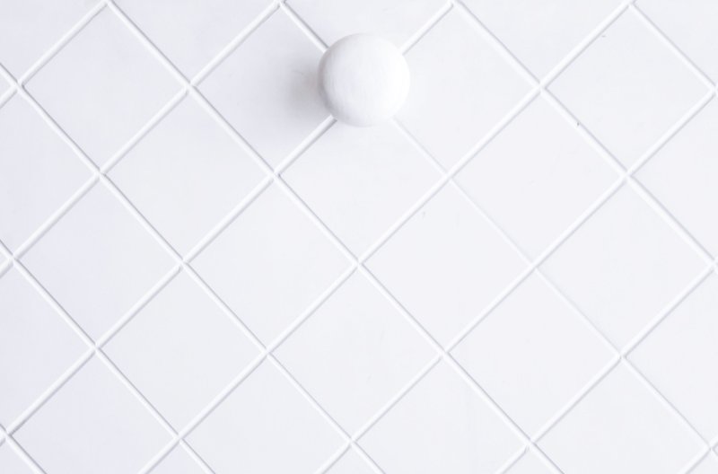 Белая плитка