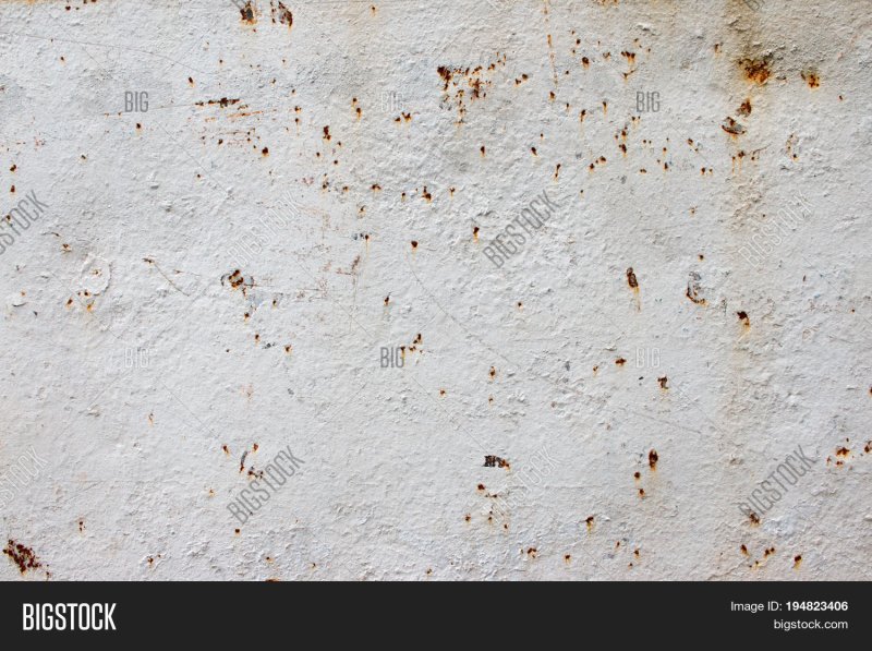 Ржавый белый металл