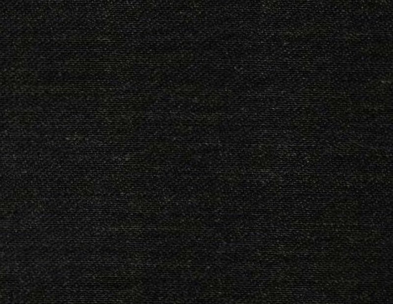 Черная ткань