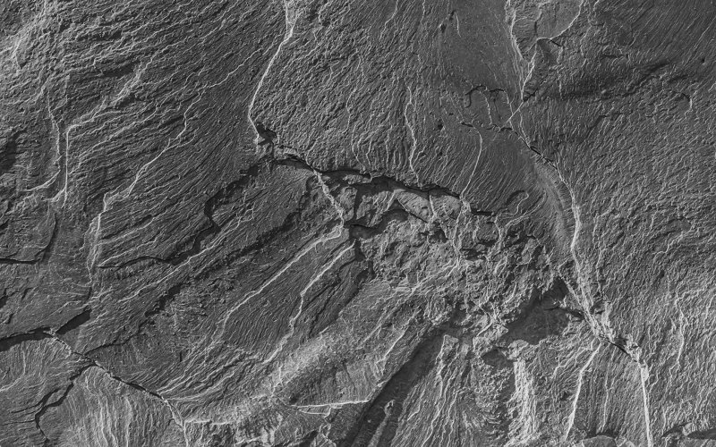 Рельеф камня