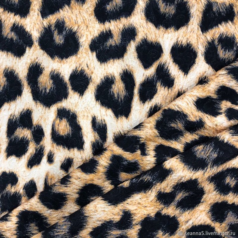 Принт леопард 2023