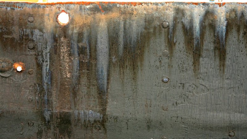 Потеки ржавчины