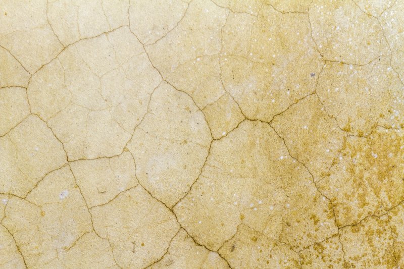 Текстура потрескавшейся плитки