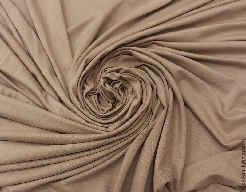 Бежевая ткань