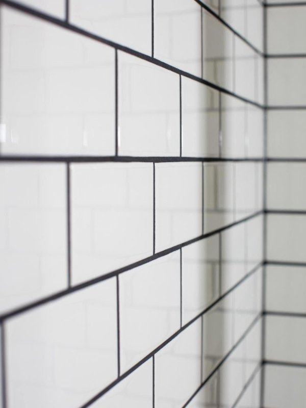 Белая платки с черной затиркай