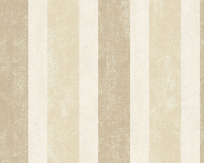 Обои в полоску бежевые